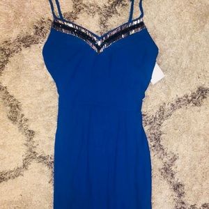 Beautiful Cache maxi. Size 6